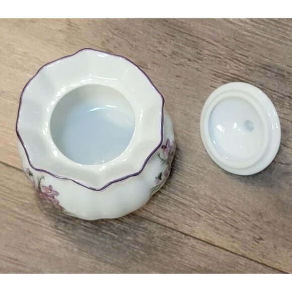 Vintage Reutter Porzellan Porcelain Germany Floral Round Trinket Box & Lid - Picture 2 of 12